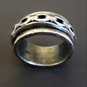 MEN SILVER TURNABLE RING